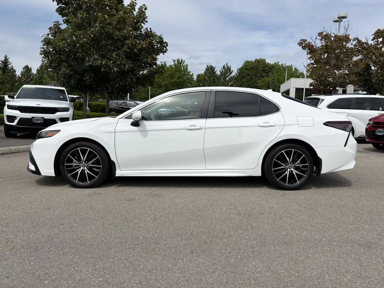 Toyota Camry снимка Toyota Camry