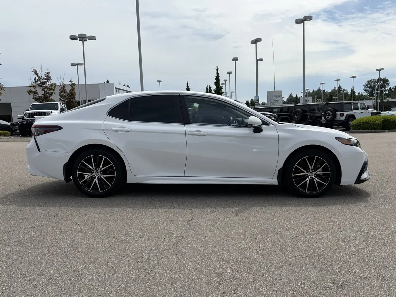Toyota Camry снимка Toyota Camry