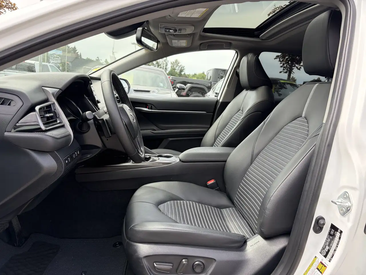 Toyota Camry снимка Toyota Camry