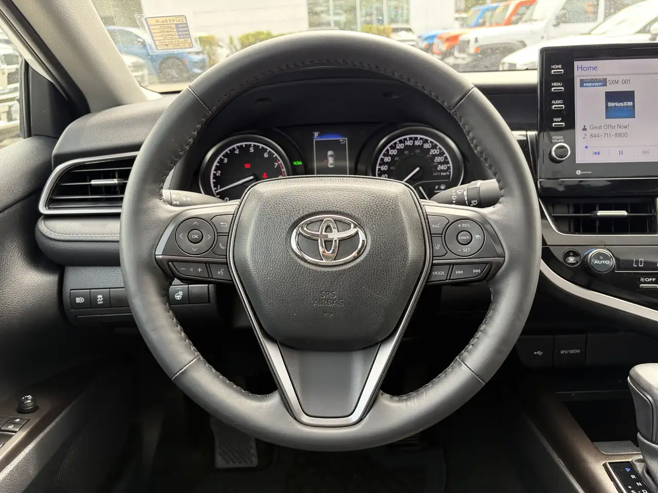 Toyota Camry снимка Toyota Camry