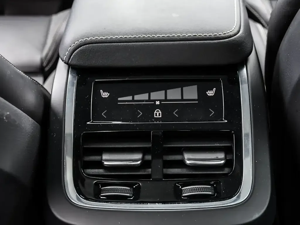 Volvo S60 снимка Volvo S60