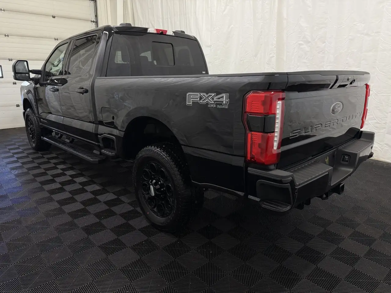 Ford F 350 снимка Ford F 350