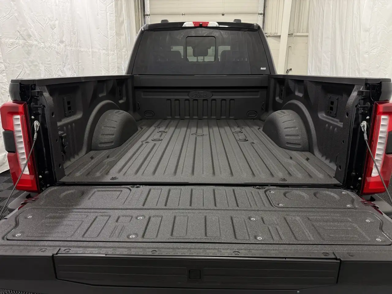 Ford F 350 снимка Ford F 350