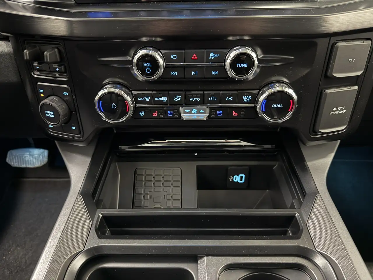 Ford F 350 снимка Ford F 350