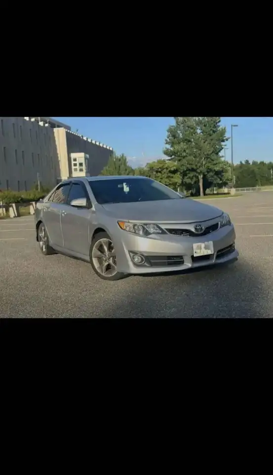 Toyota Camry снимка Toyota Camry
