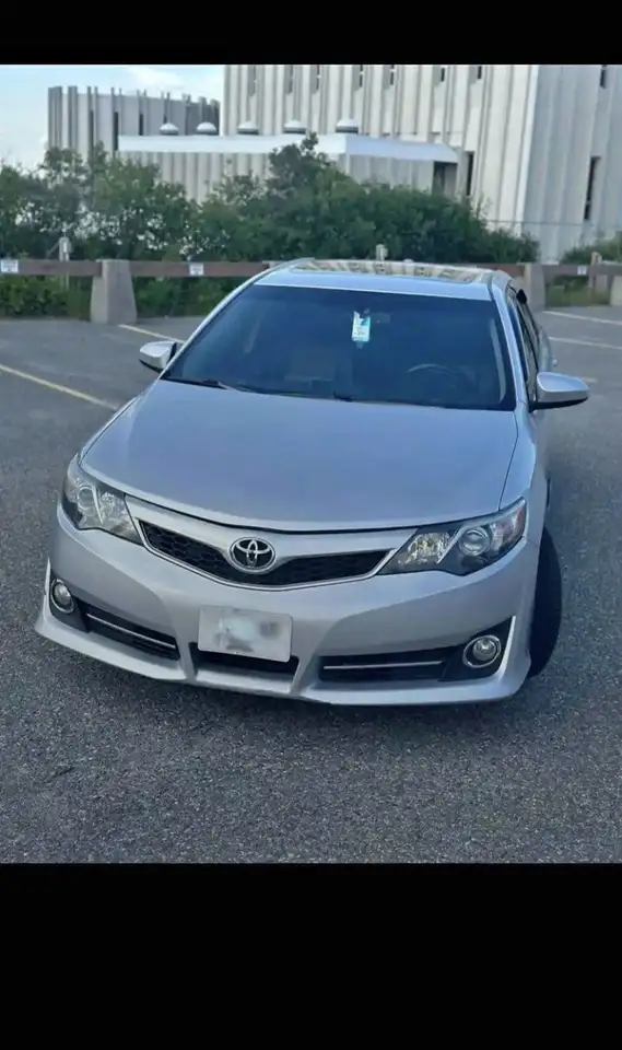 Toyota Camry снимка Toyota Camry