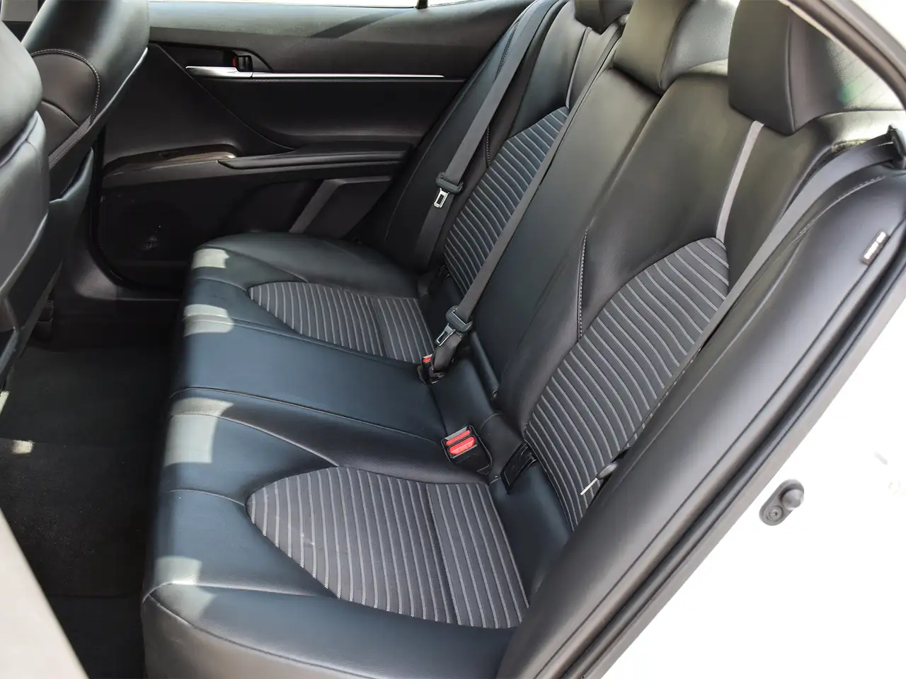 Toyota Camry снимка Toyota Camry