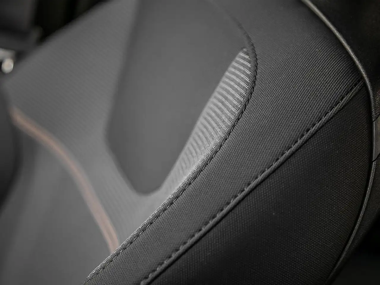 Kia Niro снимка Kia Niro