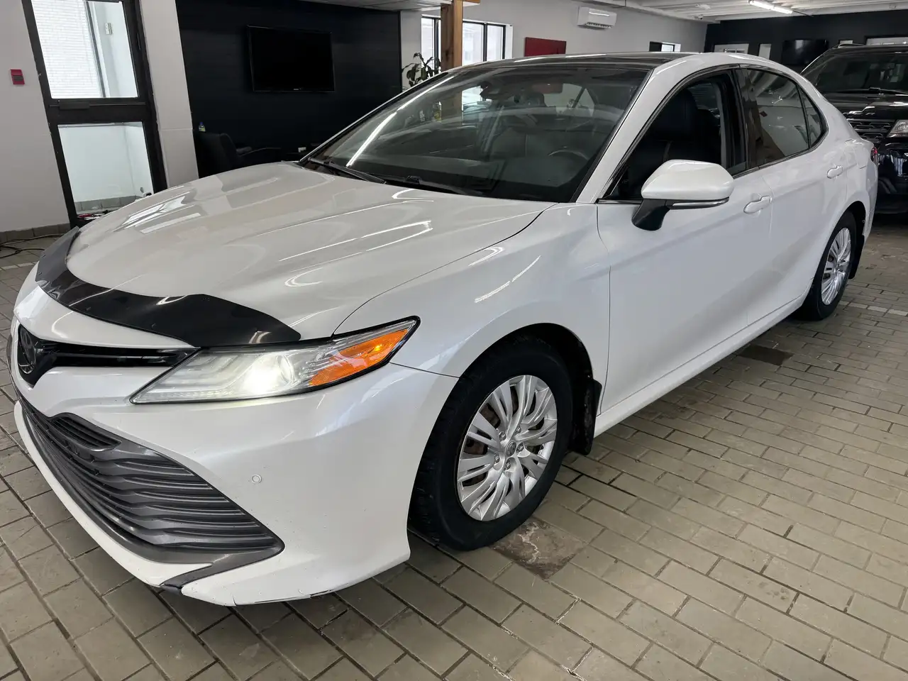 Toyota Camry снимка Toyota Camry