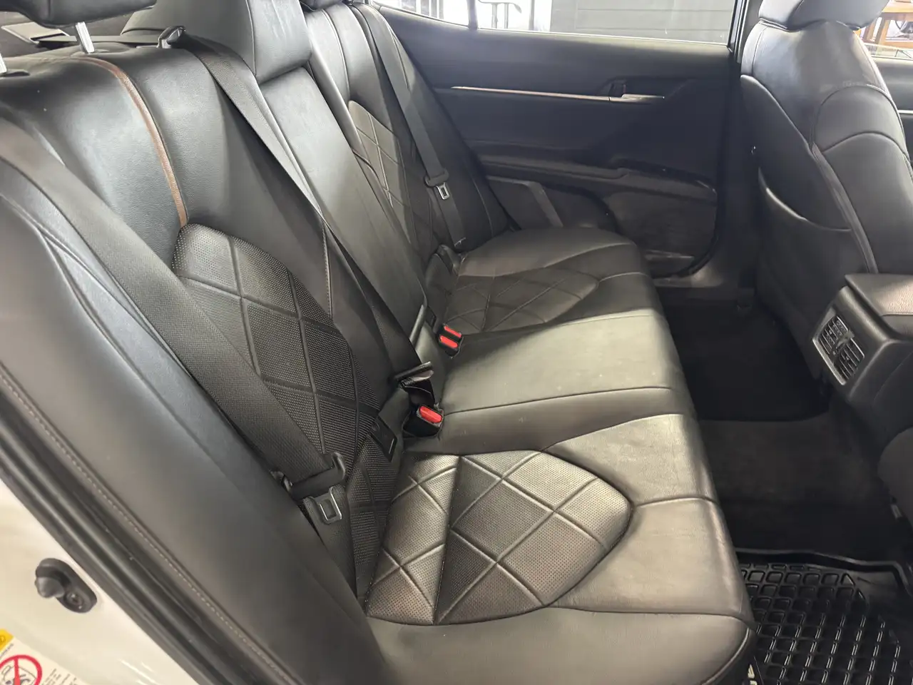 Toyota Camry снимка Toyota Camry