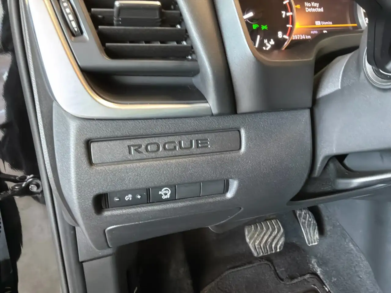 Nissan Rogue photo Nissan Rogue