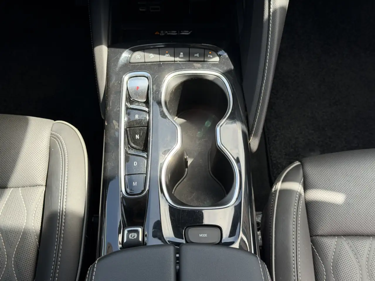 Buick Envision photo Buick Envision