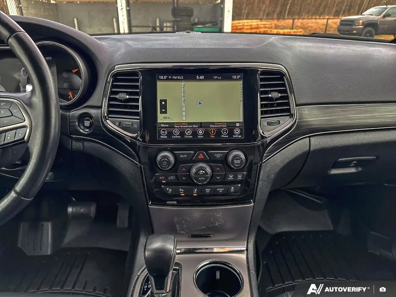 Jeep Grand Cherokee fotografie Jeep Grand Cherokee