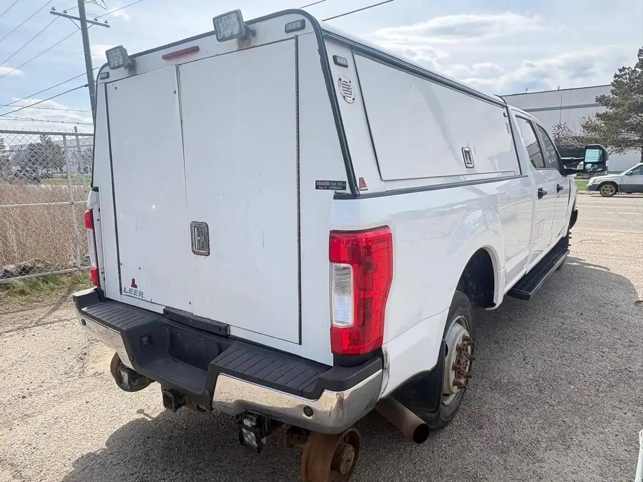 Ford F 350 photo Ford F 350