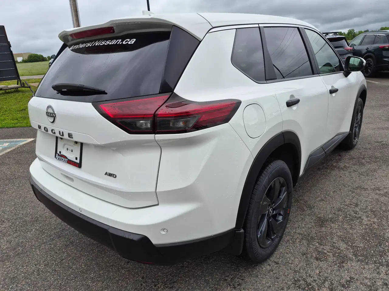 Nissan Rogue fotografie Nissan Rogue