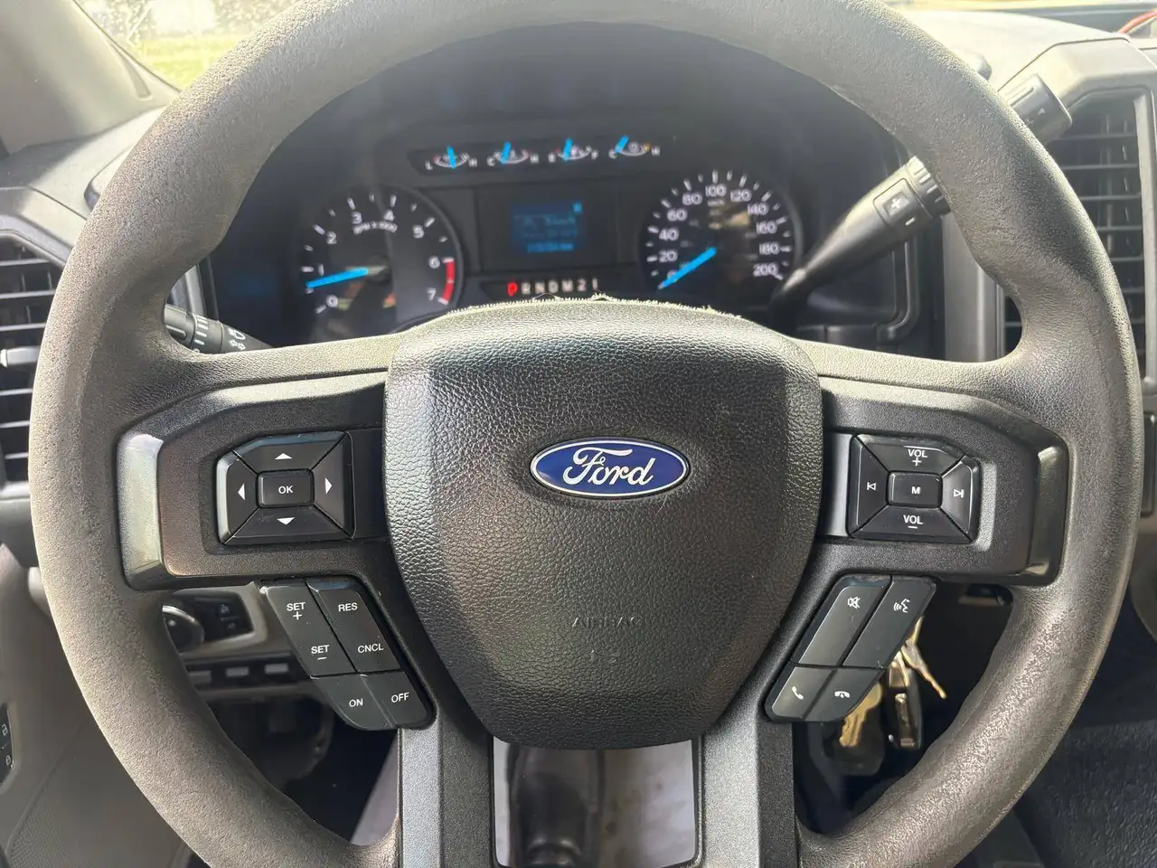 Ford F 350 photo Ford F 350