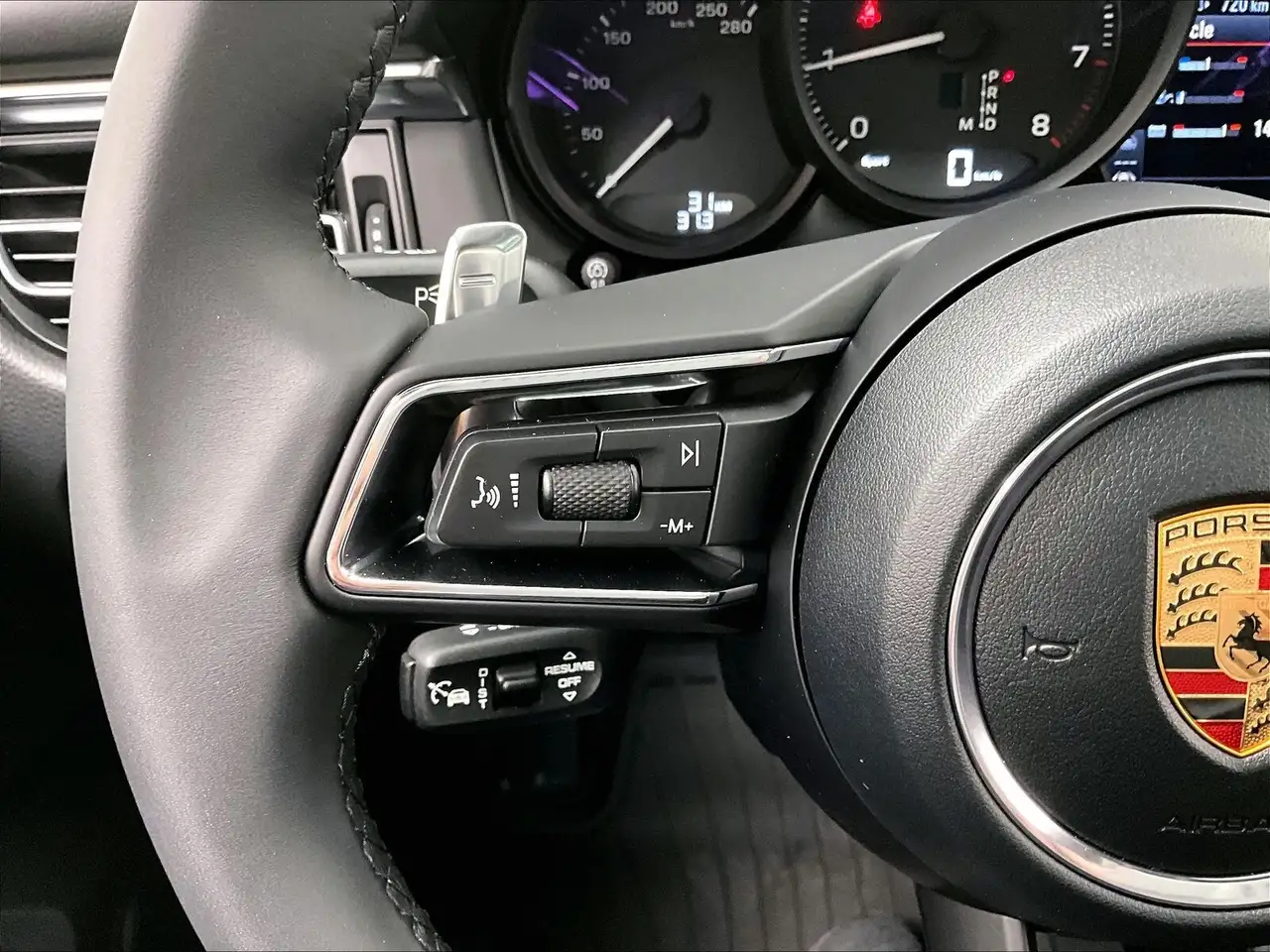 Porsche Macan снимка Porsche Macan