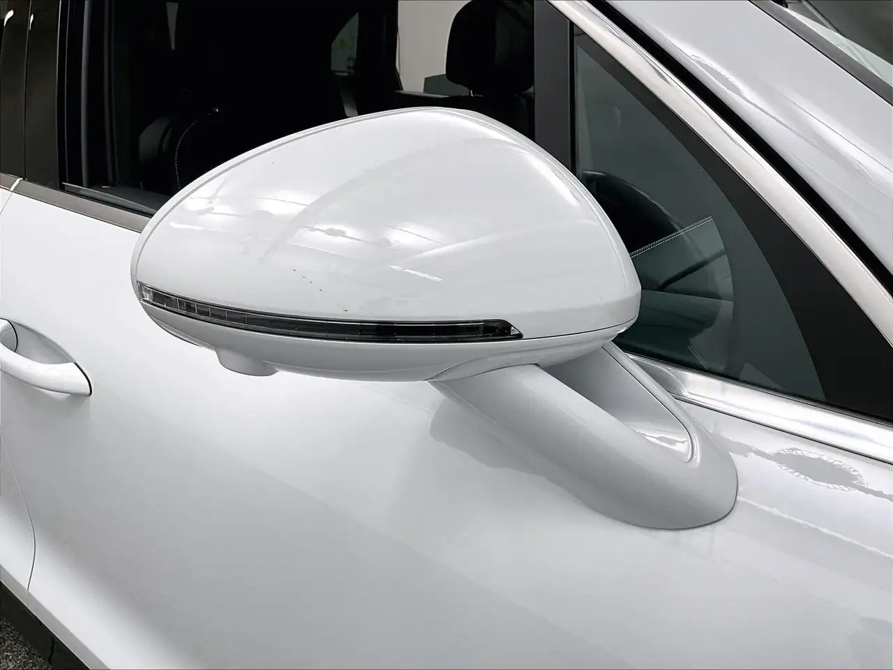 Porsche Macan снимка Porsche Macan