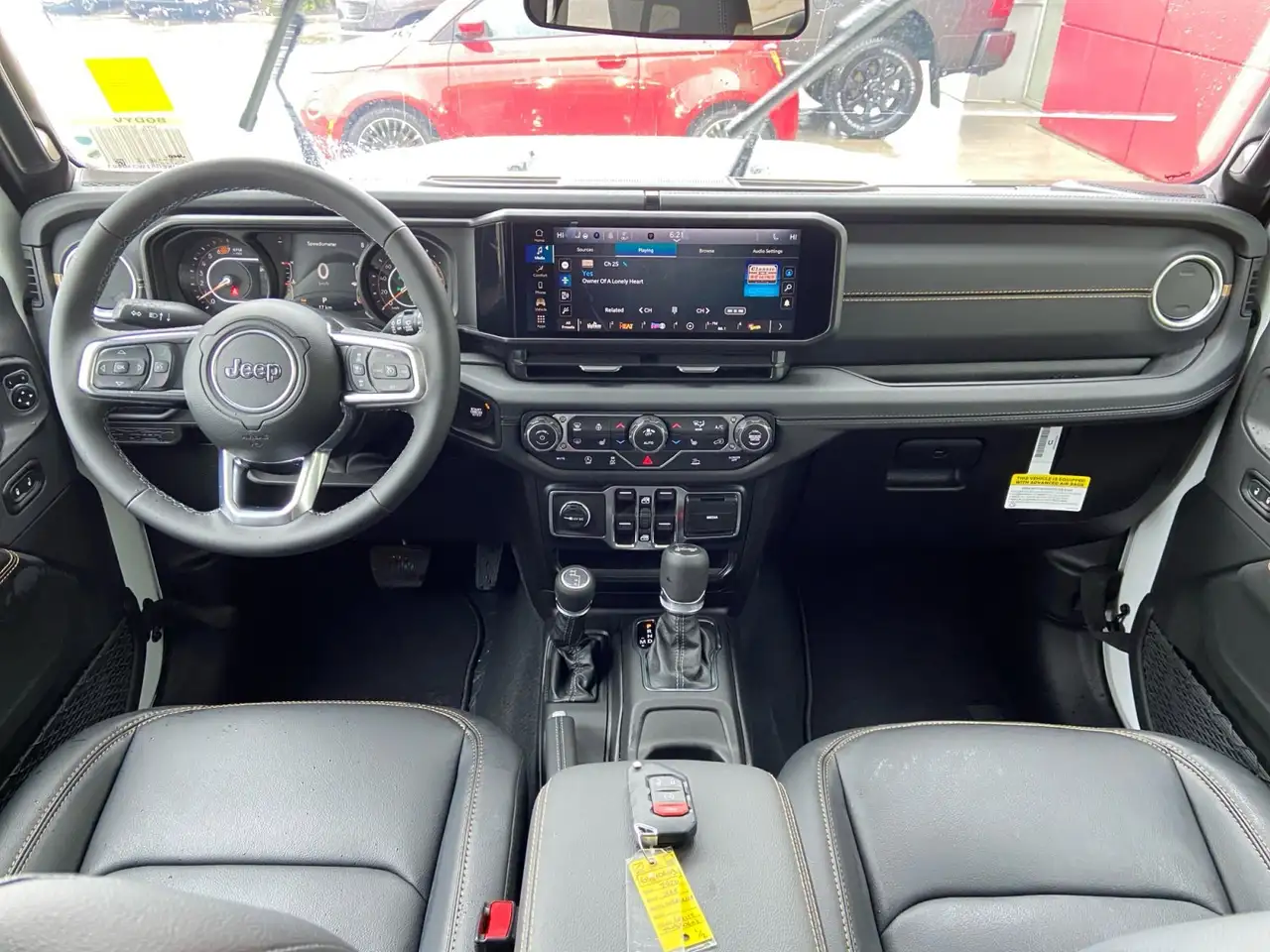 Jeep Wrangler снимка Jeep Wrangler