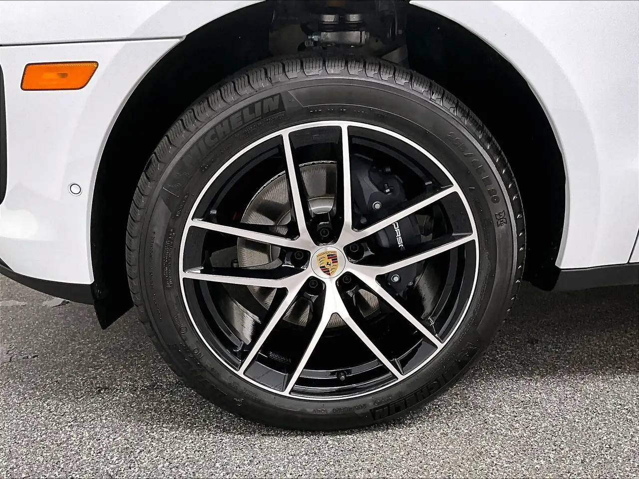Porsche Macan снимка Porsche Macan