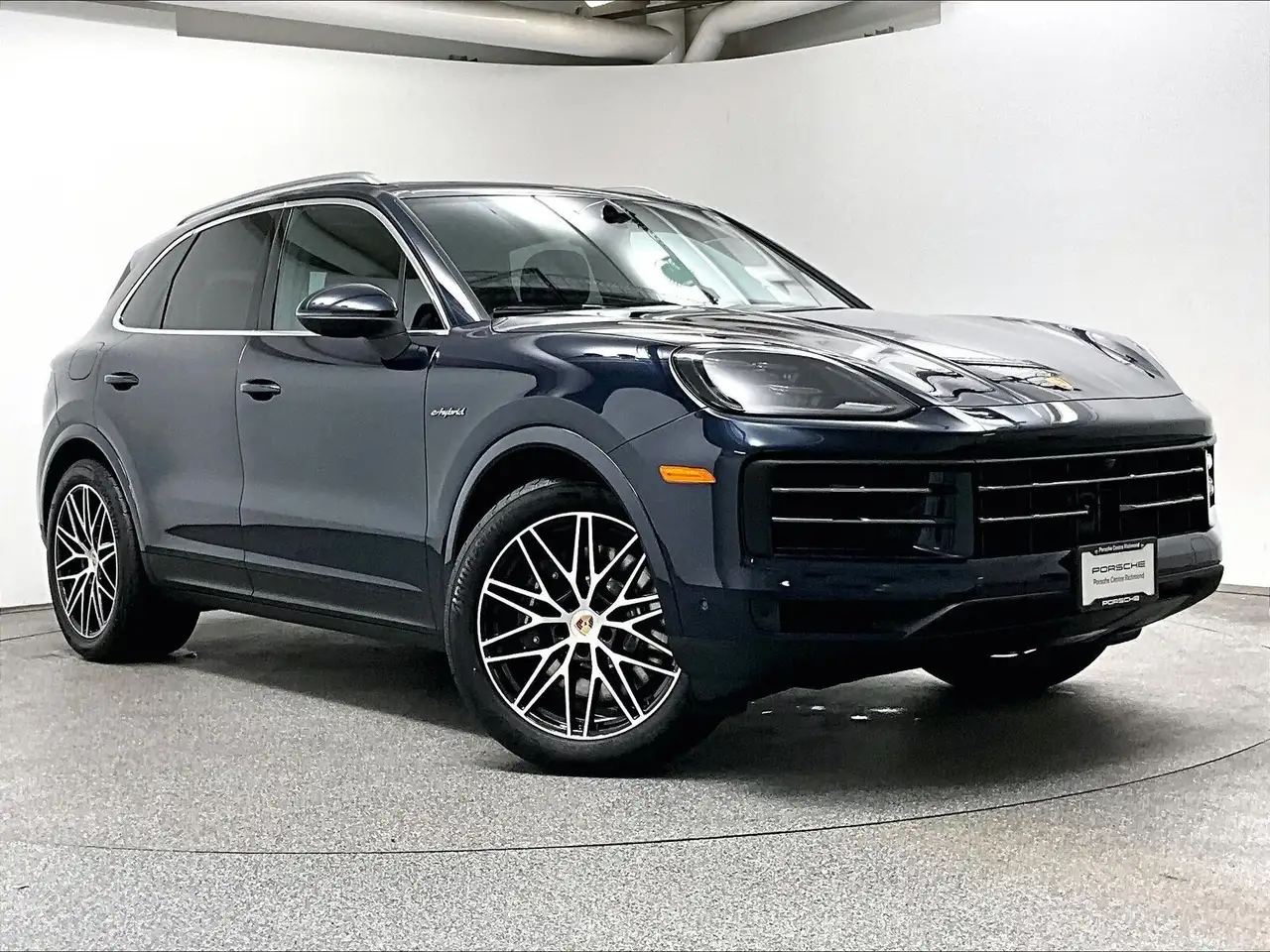 Porsche Cayenne снимка Porsche Cayenne