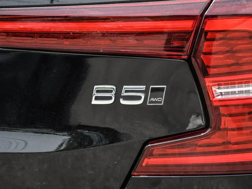 Volvo S60 снимка Volvo S60