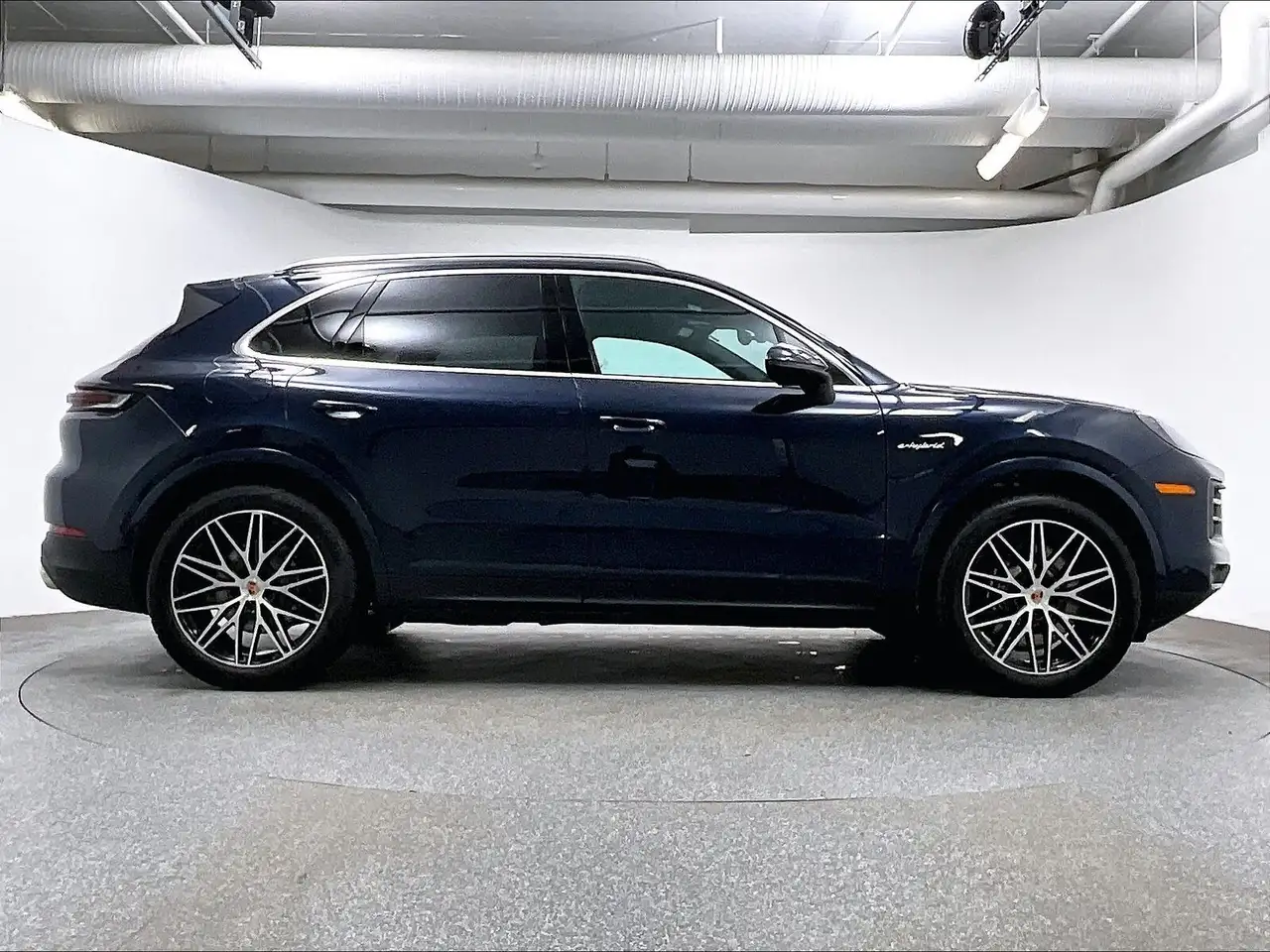 Porsche Cayenne снимка Porsche Cayenne