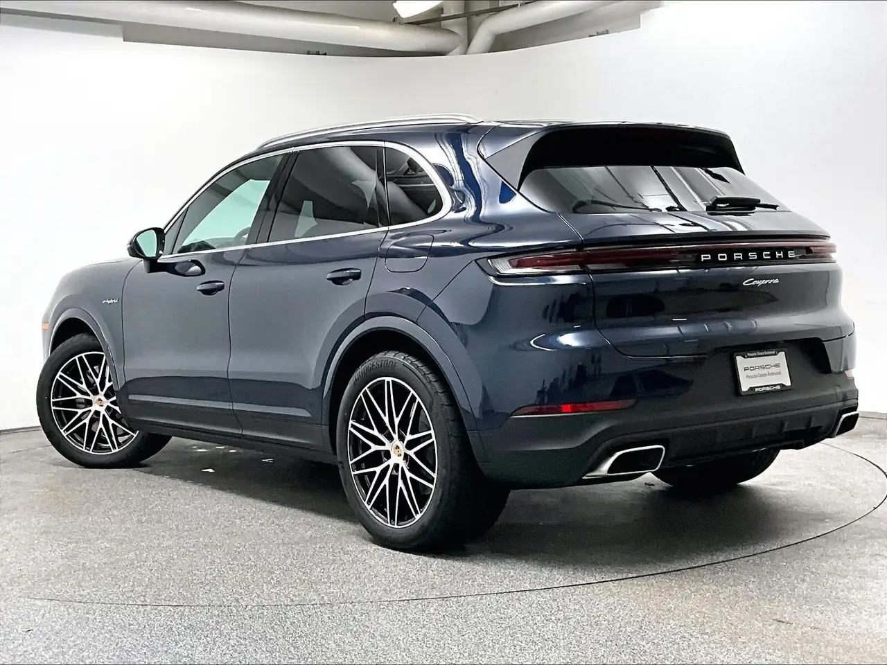 Porsche Cayenne снимка Porsche Cayenne