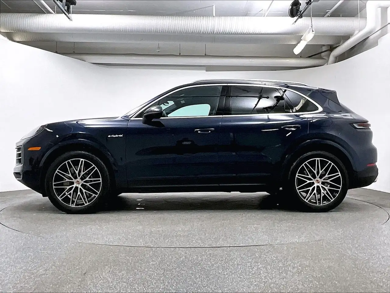 Porsche Cayenne снимка Porsche Cayenne