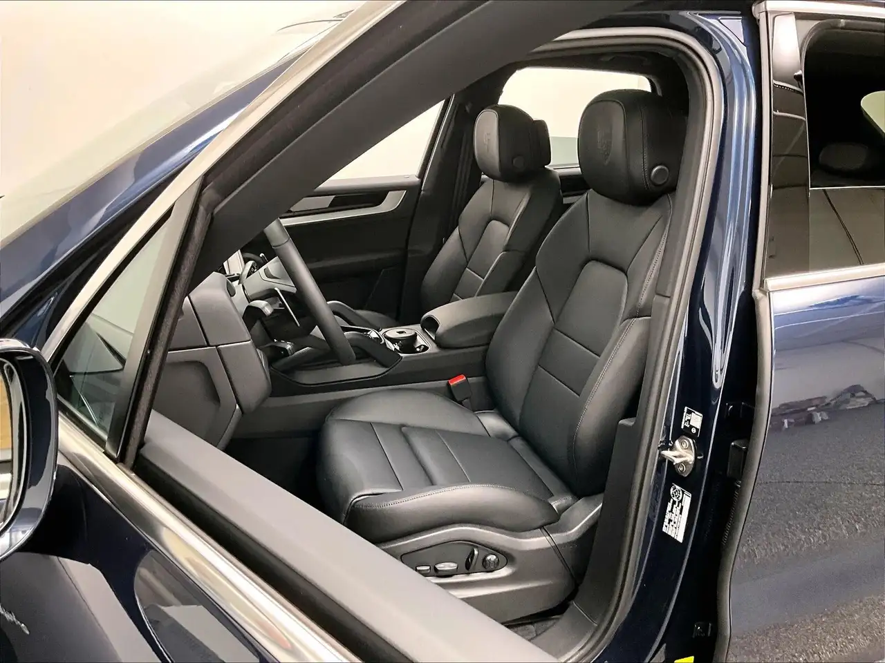Porsche Cayenne снимка Porsche Cayenne