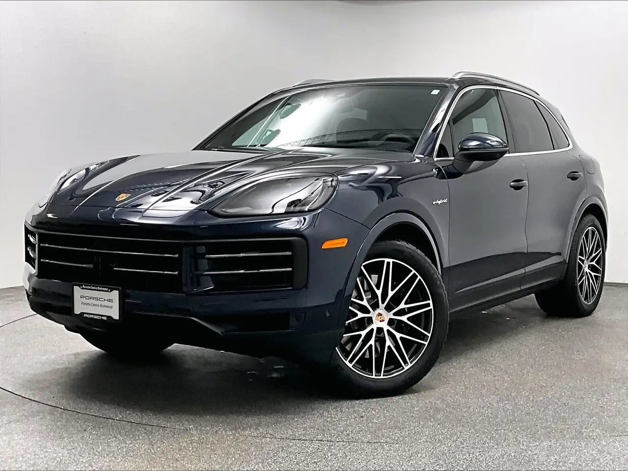 Porsche Cayenne снимка Porsche Cayenne