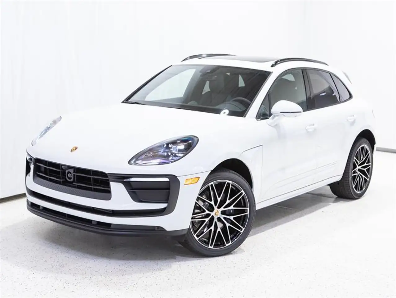 Porsche Macan снимка Porsche Macan