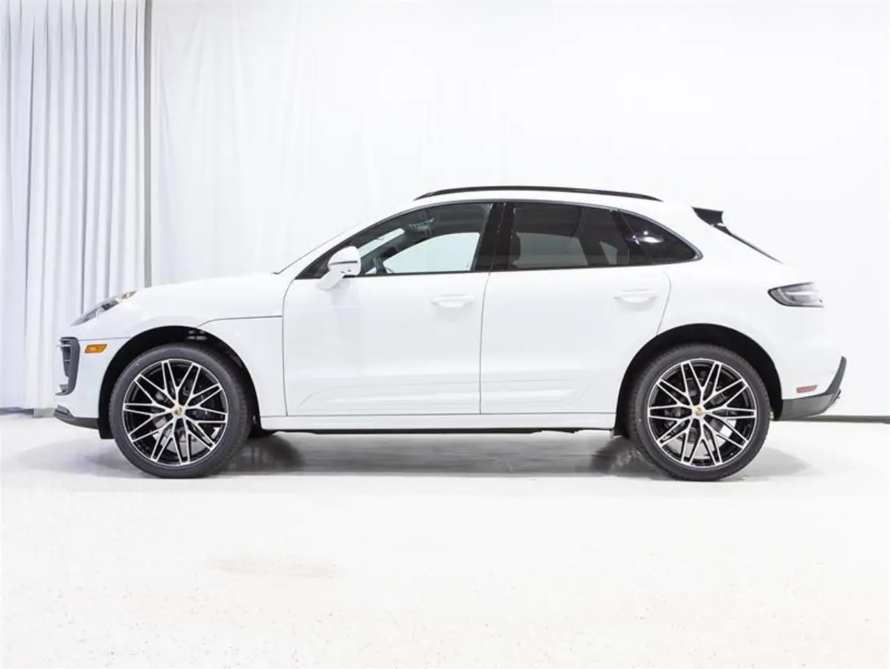 Porsche Macan снимка Porsche Macan