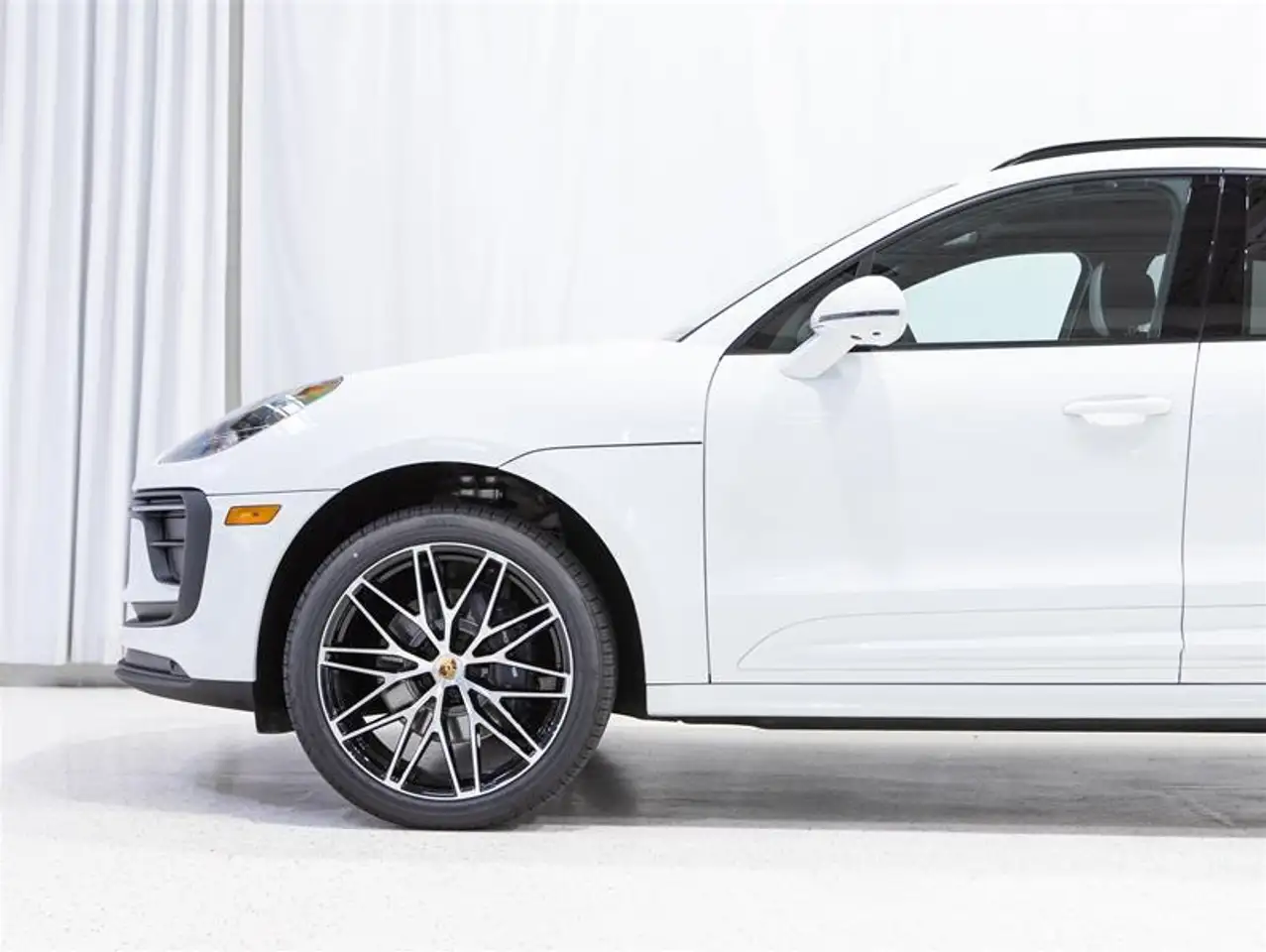 Porsche Macan снимка Porsche Macan