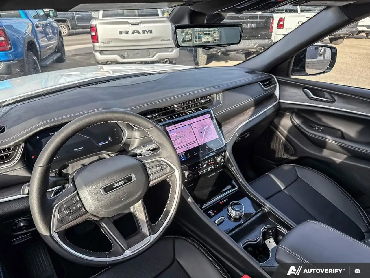 Jeep Grand Cherokee fotografie Jeep Grand Cherokee