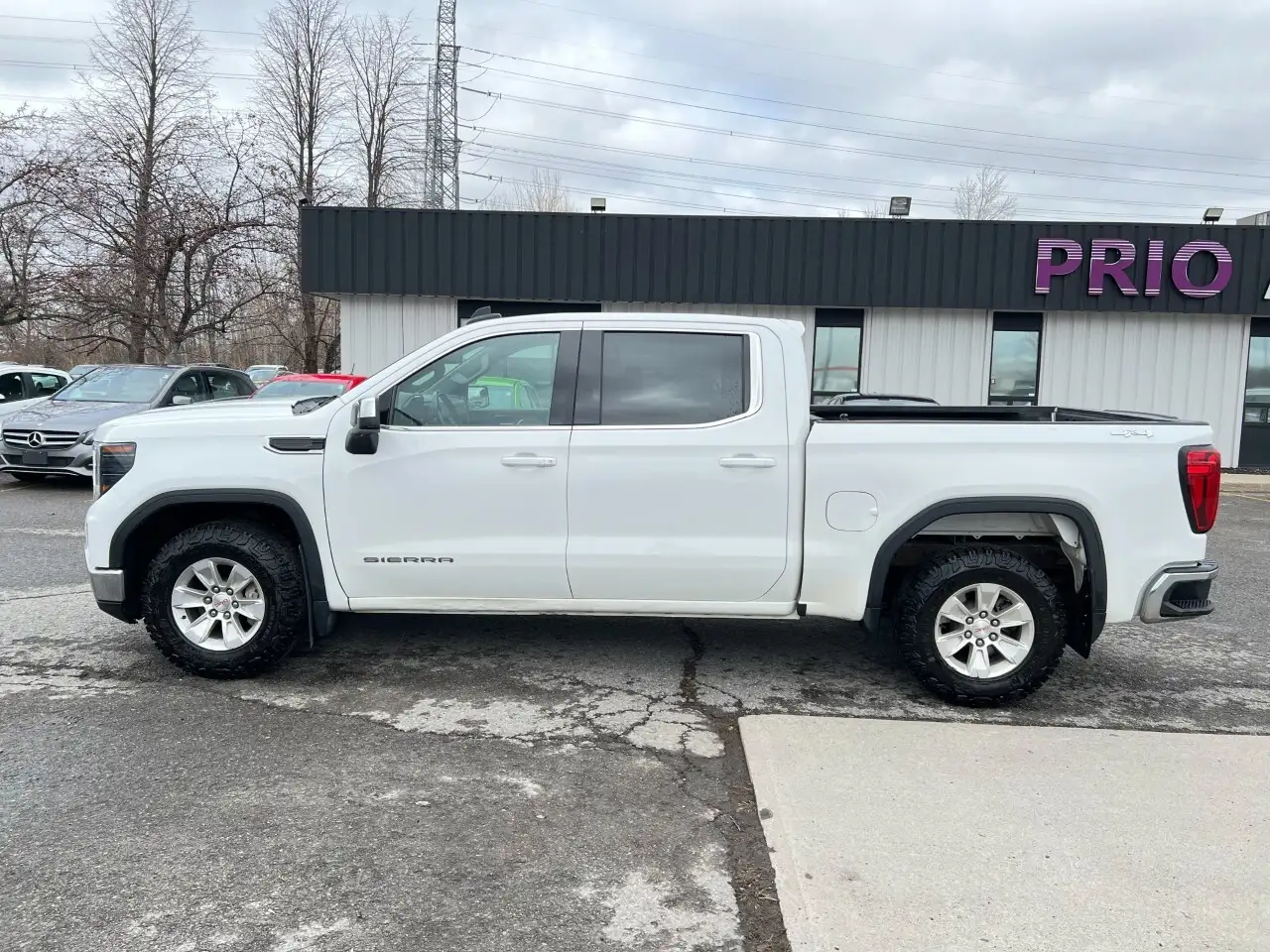 GMC Sierra 1500 снимка GMC Sierra 1500