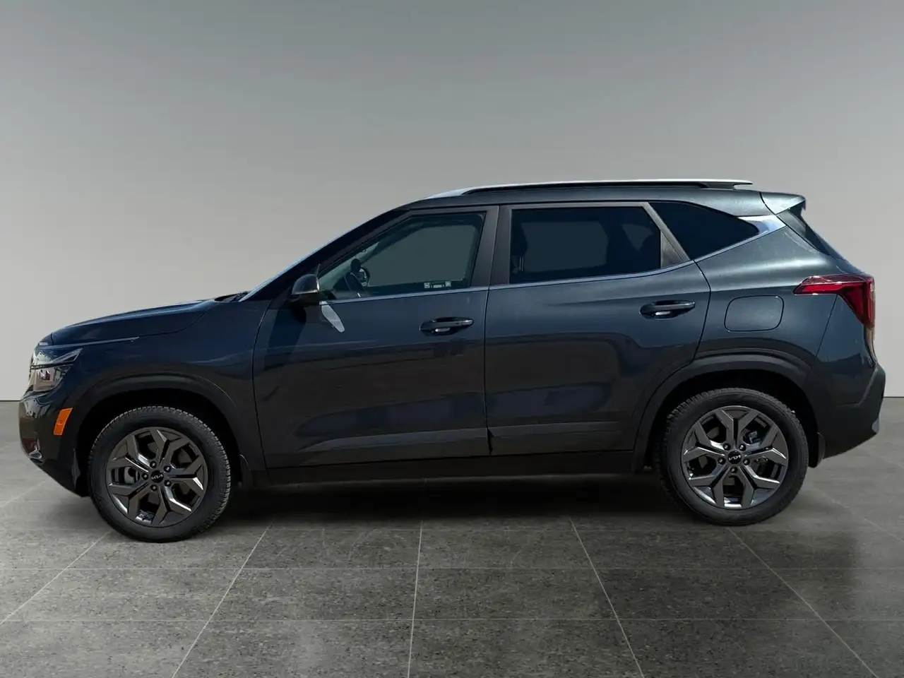 Kia Seltos photo Kia Seltos