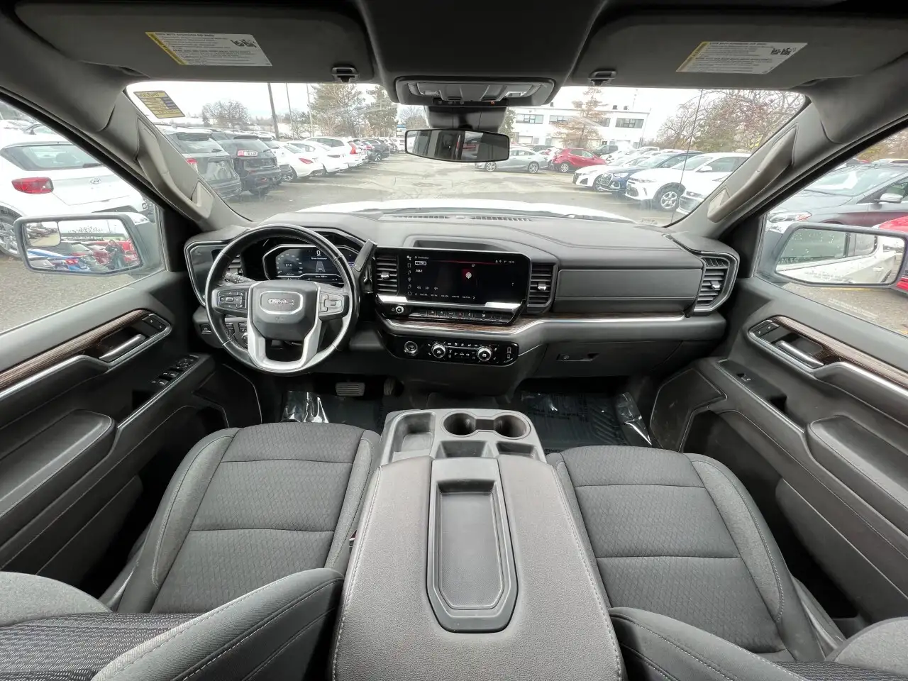 GMC Sierra 1500 снимка GMC Sierra 1500