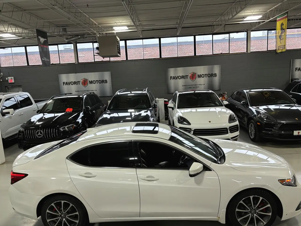 Acura TLX снимка Acura TLX