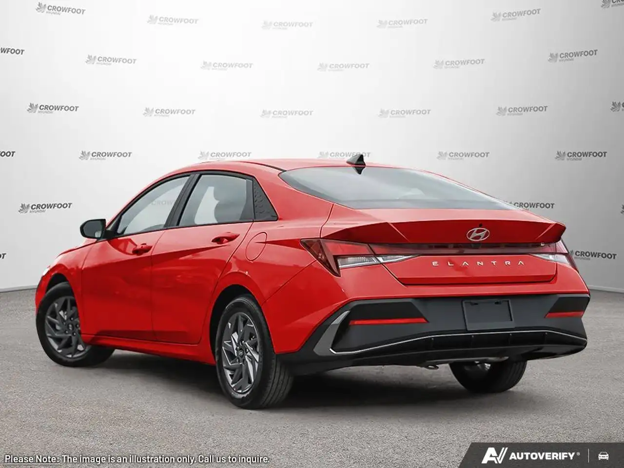 Hyundai ELANTRA снимка Hyundai ELANTRA