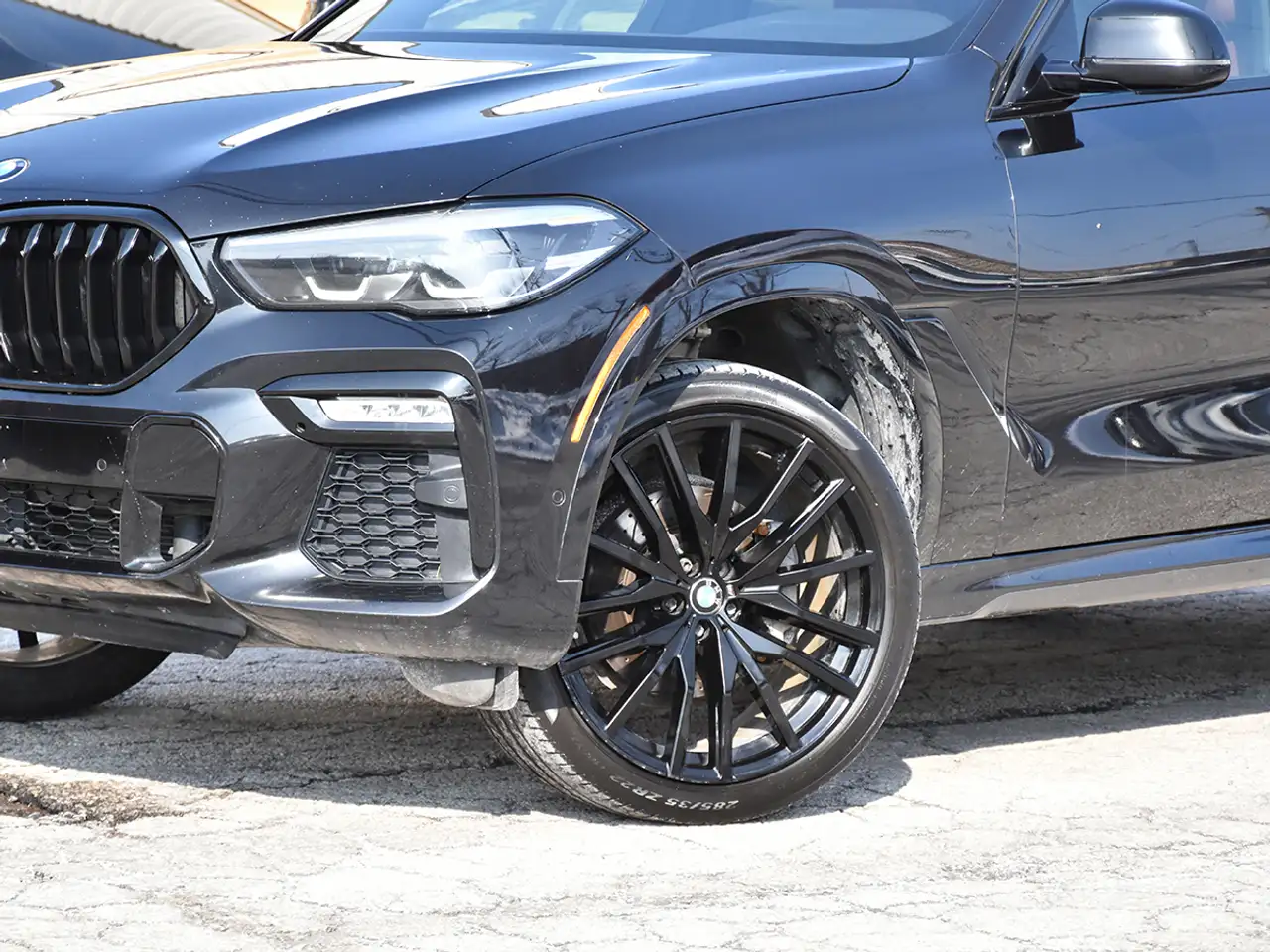 BMW X6 снимка BMW X6