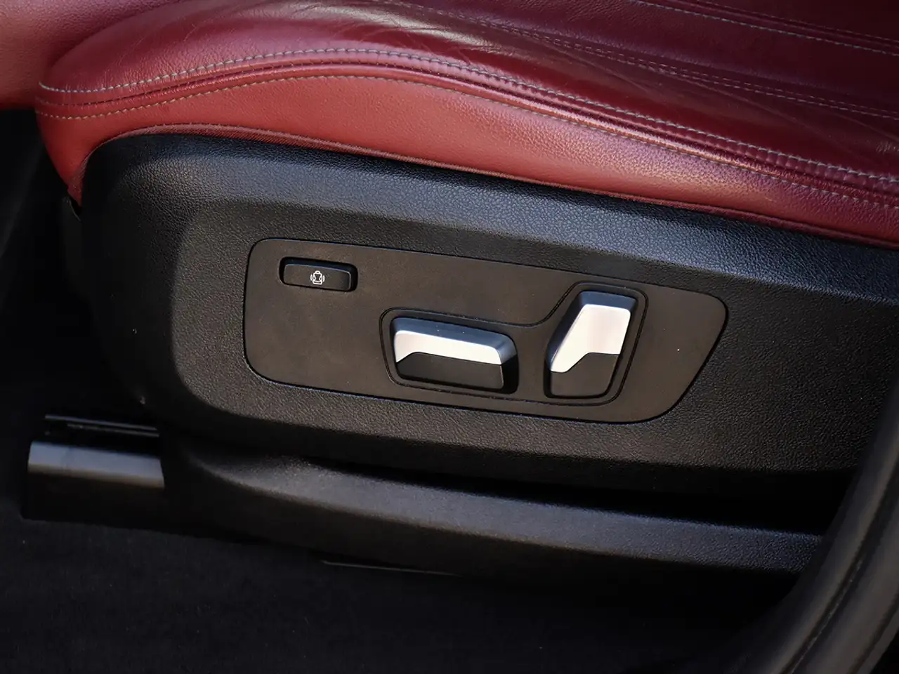 BMW X6 снимка BMW X6