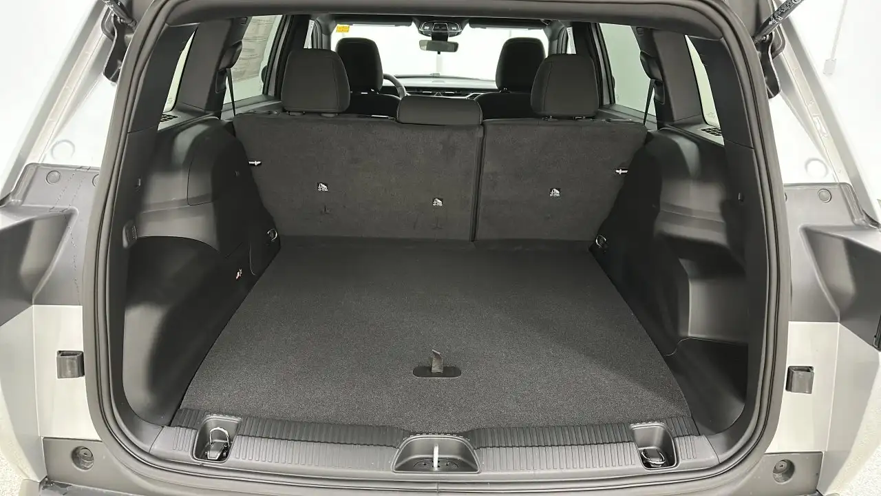 Jeep Cherokee снимка Jeep Cherokee