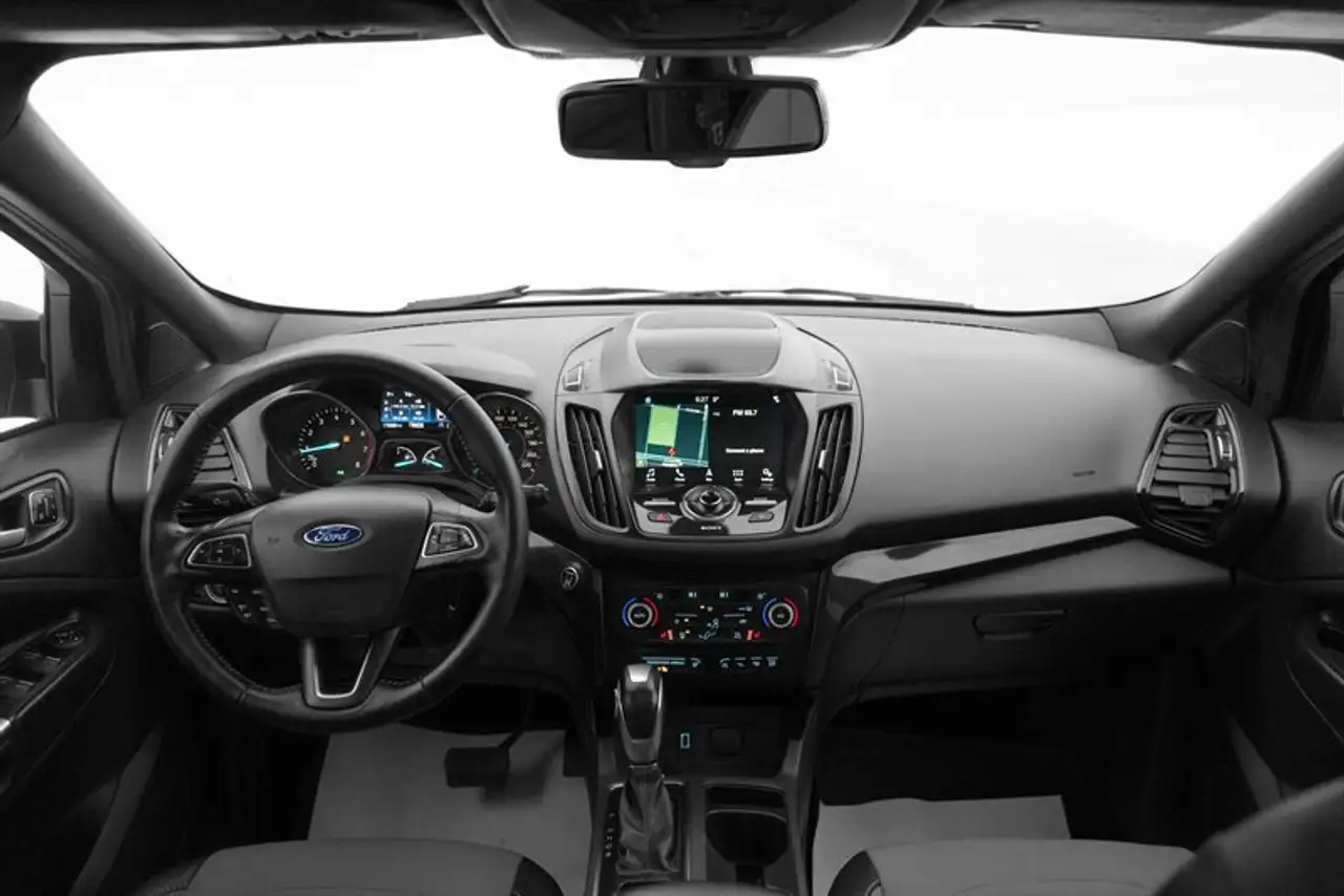 Ford Escape снимка Ford Escape
