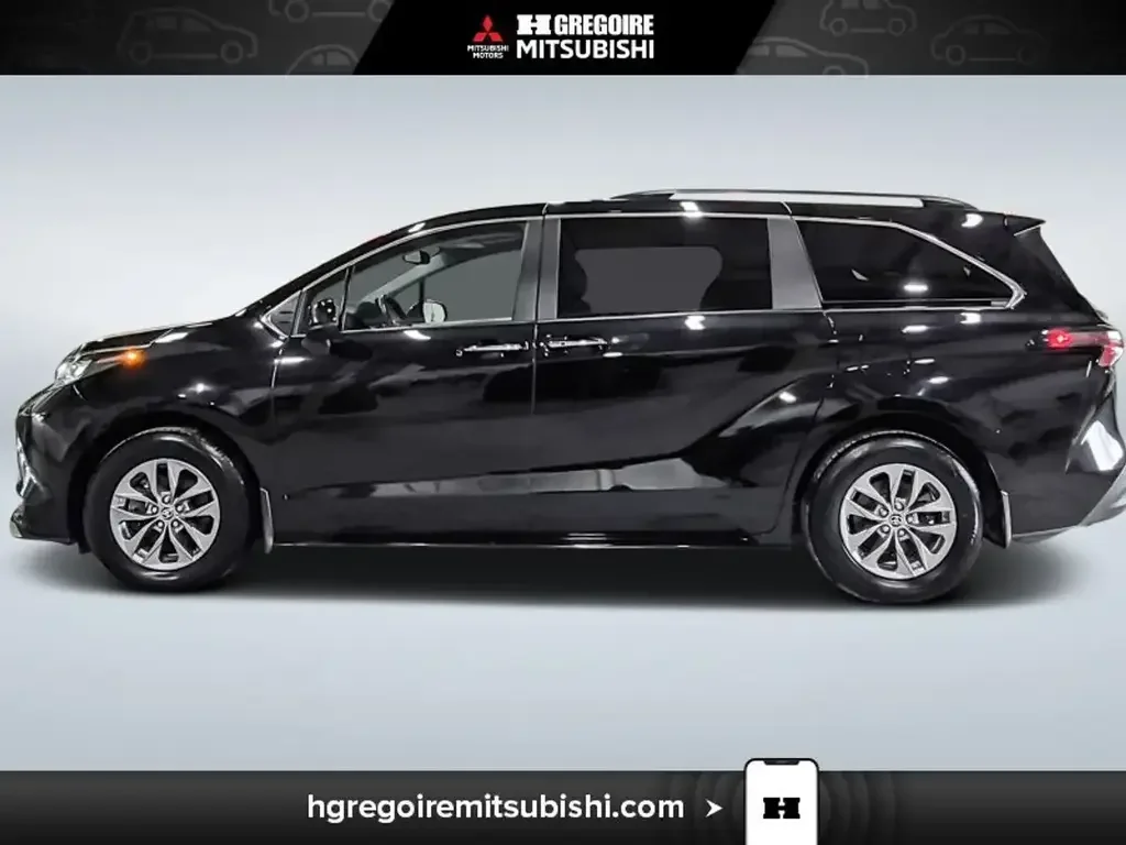 Toyota Sienna снимка Toyota Sienna