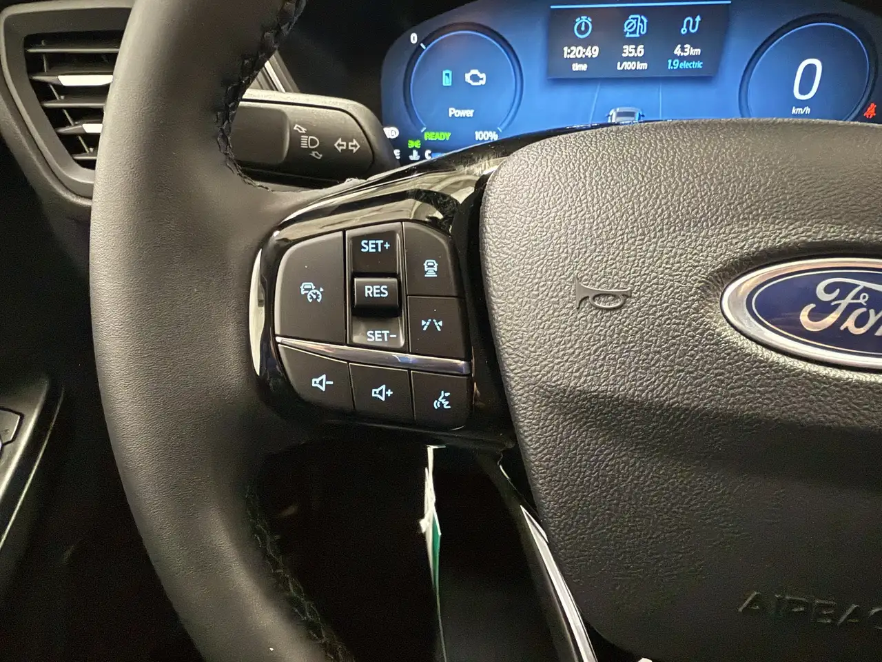 Ford Escape photo Ford Escape