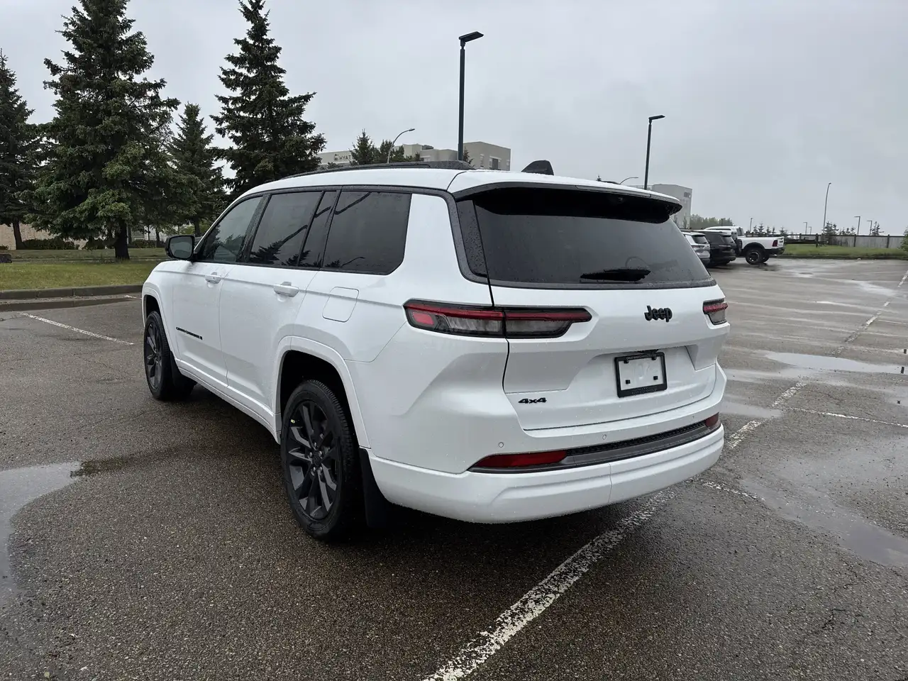 Jeep Grand Cherokee снимка Jeep Grand Cherokee