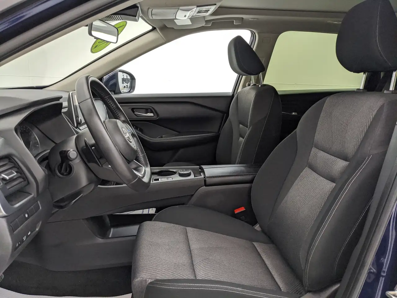 Nissan Rogue photo Nissan Rogue