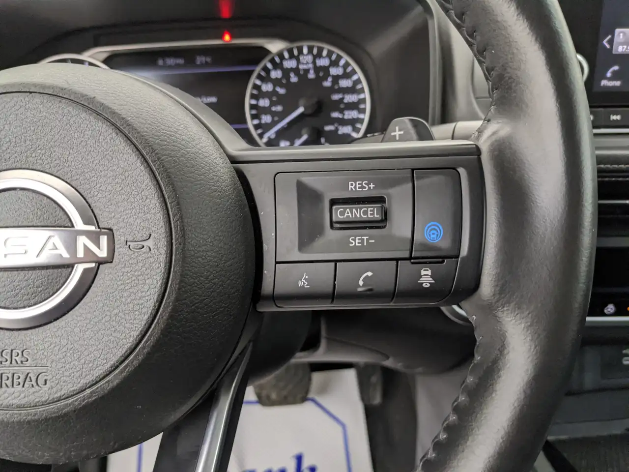 Nissan Rogue photo Nissan Rogue