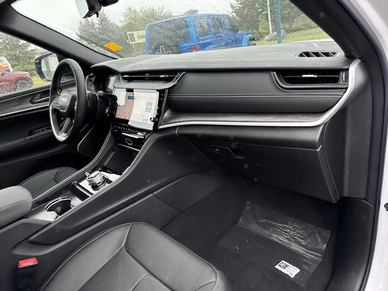 Jeep Grand Cherokee снимка Jeep Grand Cherokee